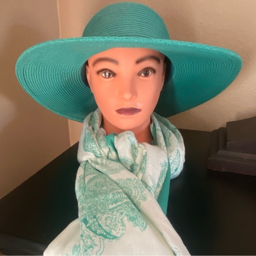 Bijoux Terner Teal Hat and Paisley Scarf Set